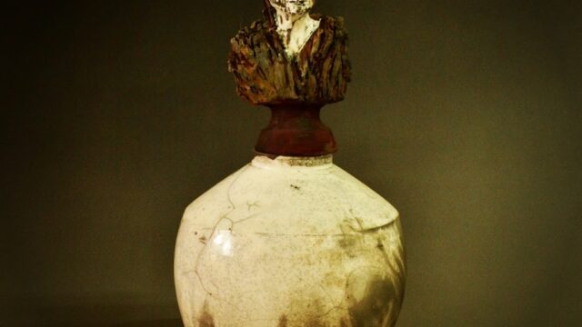 34f14d10a38dd2bb161774e96c375602_-victoria-mount-alexander-shire-castlemaine-b-j-nailon-pottery-studiohtml.jpg
