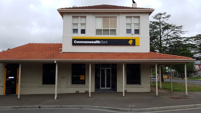9856d9d00b3bca8d891ce131eeb20a22_-victoria-macedon-ranges-shire-woodend-cba-branch-woodend-html.jpg