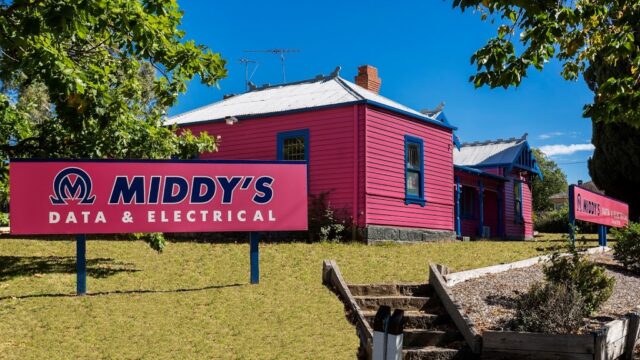 a9357cb9d34eb052622eb9d13ec95e8d_-victoria-macedon-ranges-shire-gisborne-middys-gisbornehtml.jpg