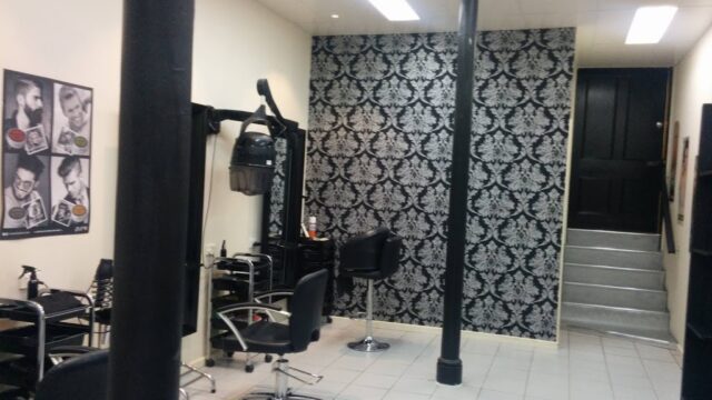 abecebe2b49a083b1553c65005f0975a_-victoria-macedon-ranges-shire-romsey-ruby-blu-hair-beautyhtml.jpg