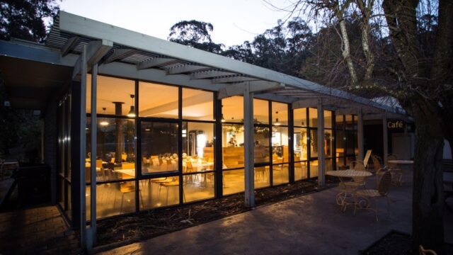 cd4a7c07b47d23b655aabc2812446876_-victoria-macedon-ranges-shire-woodend-hanging-rock-cafehtml.jpg