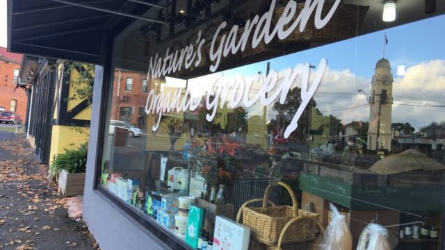 fa601f868343896942c50add8ea63603_-victoria-macedon-ranges-shire-woodend-natures-garden-organic-grocery-03-5427-4406html.jpg